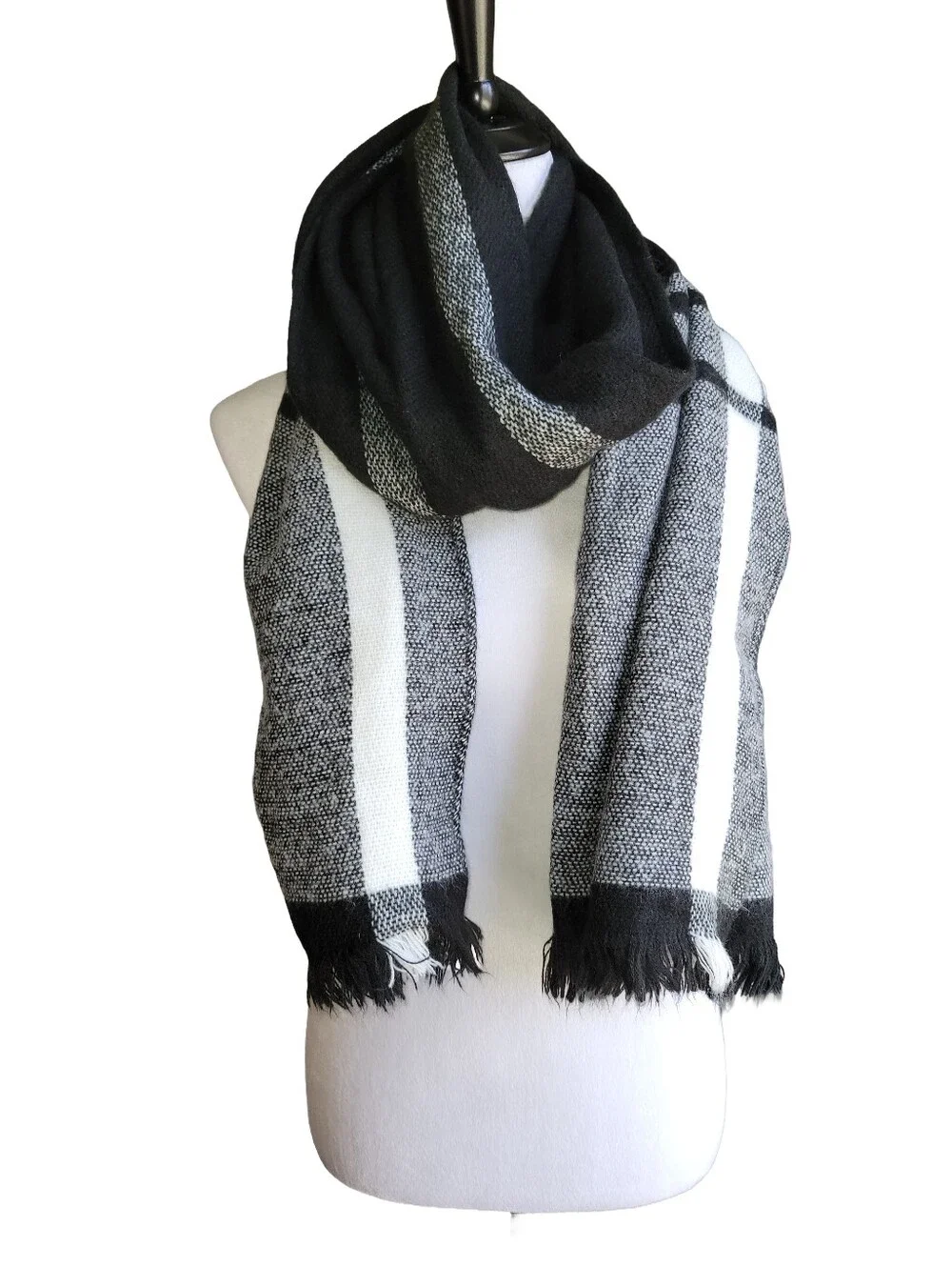 Conbipel Italy Black & White Plaid Acrylic Wrap/Scarf  22